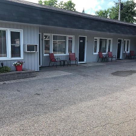 New Rockland Motel Bobcaygeon Ngoại thất bức ảnh