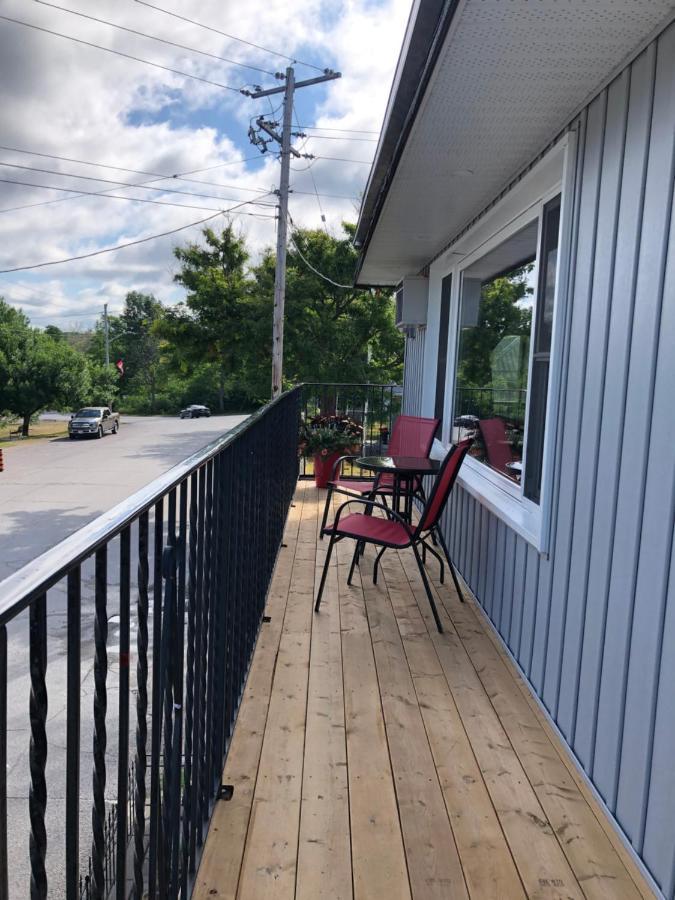 New Rockland Motel Bobcaygeon Ngoại thất bức ảnh