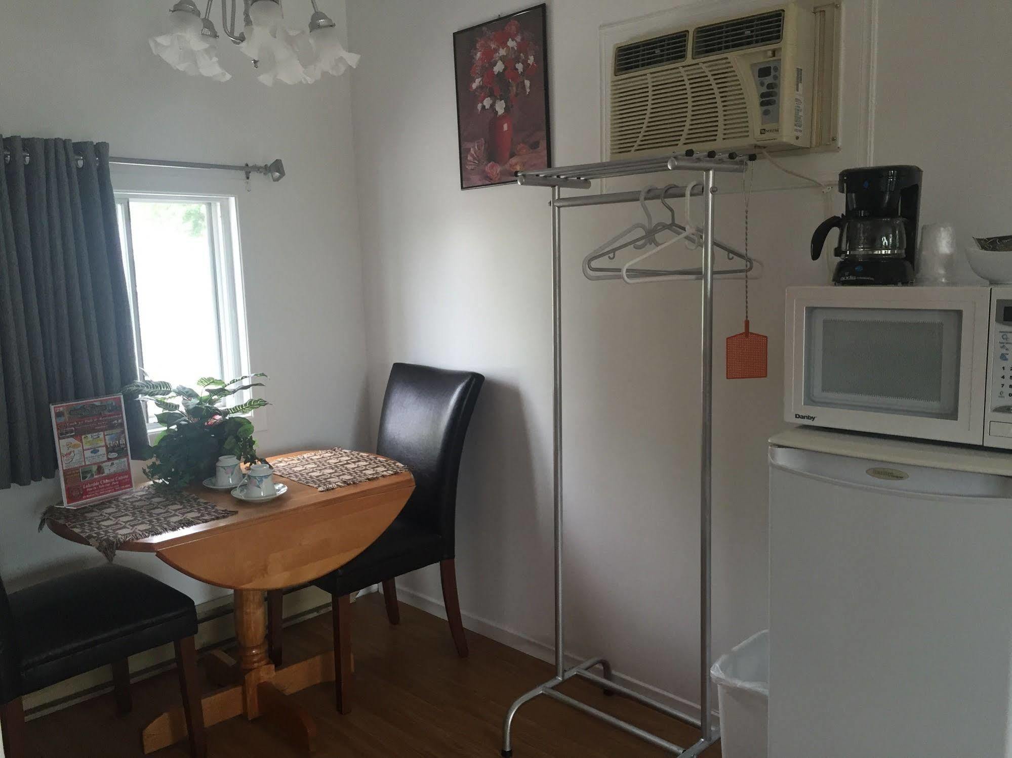 New Rockland Motel Bobcaygeon Ngoại thất bức ảnh