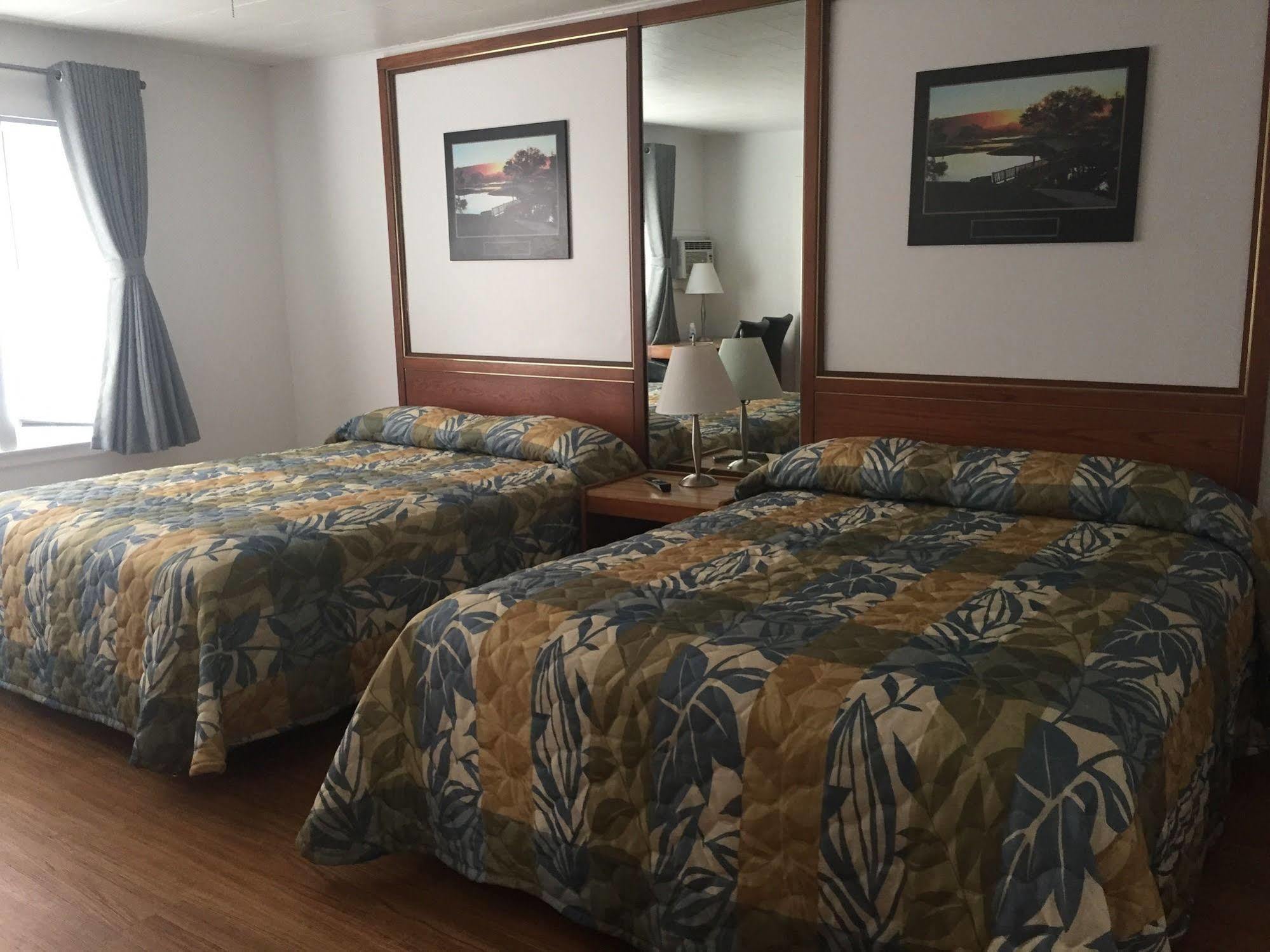 New Rockland Motel Bobcaygeon Ngoại thất bức ảnh